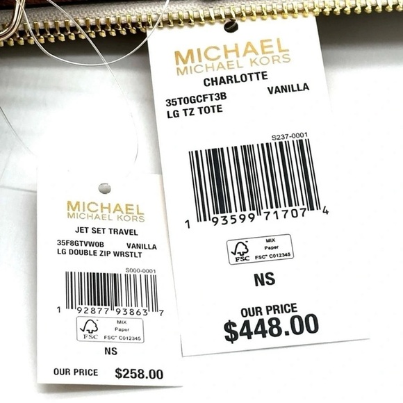 Michael Kors Large Charlotte Tote Bag & Large
Double Zip Wallet Vanilla/Brown - Picture 13 of 13